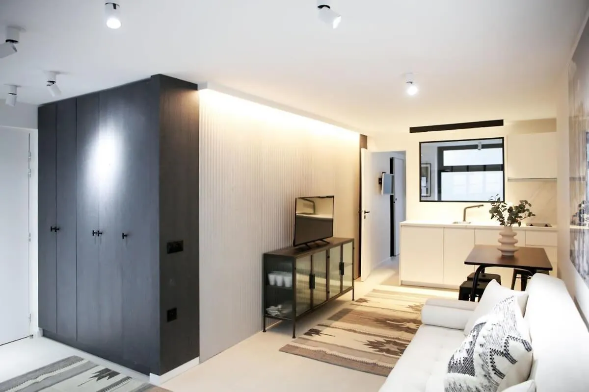 Espace Et Confort En Famille - Marais A Cote - 6P Paris Apartment