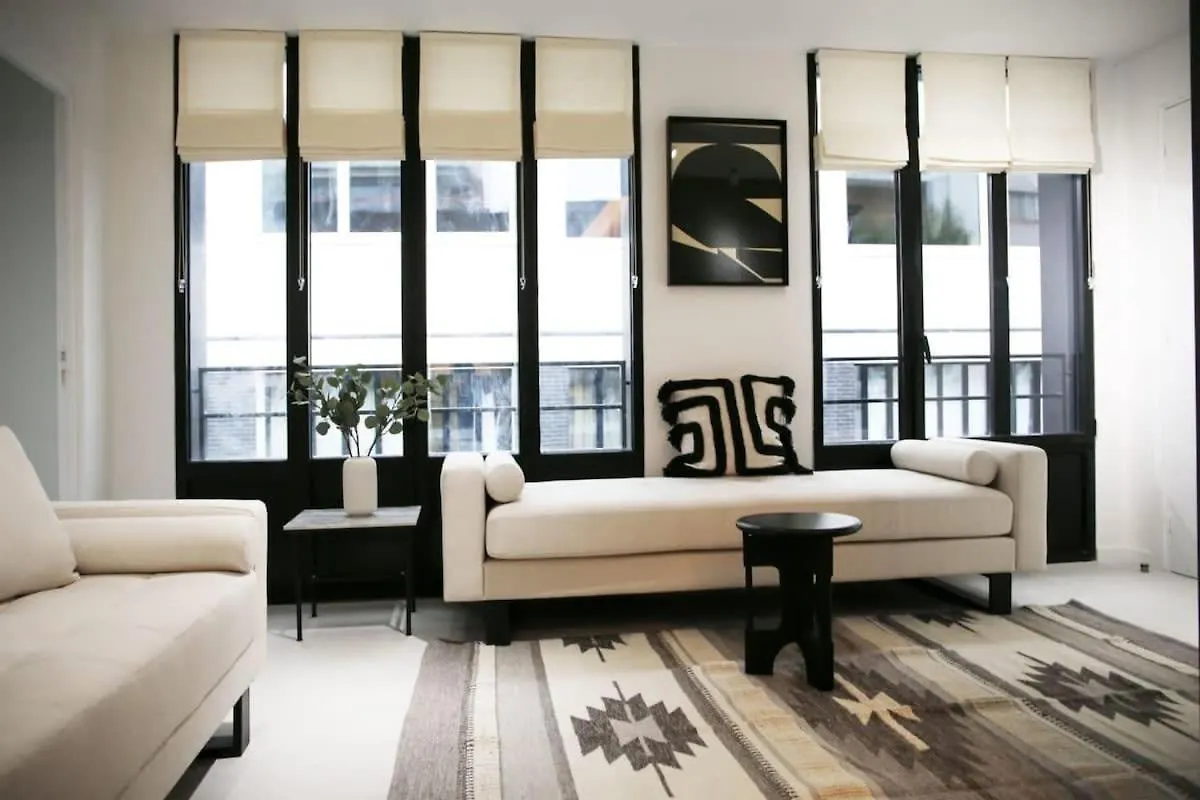 Espace Et Confort En Famille - Marais A Cote - 6P Paris 0*,